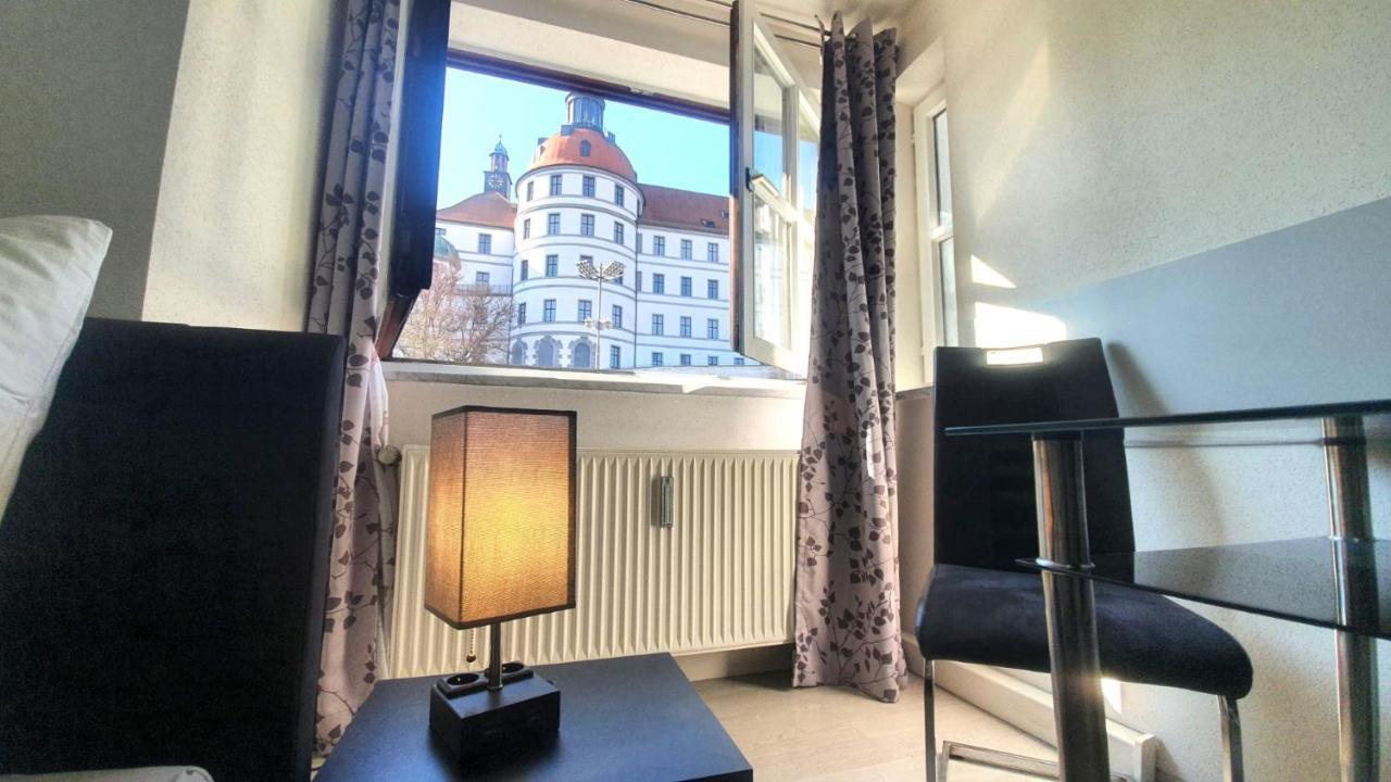 Neuburg *